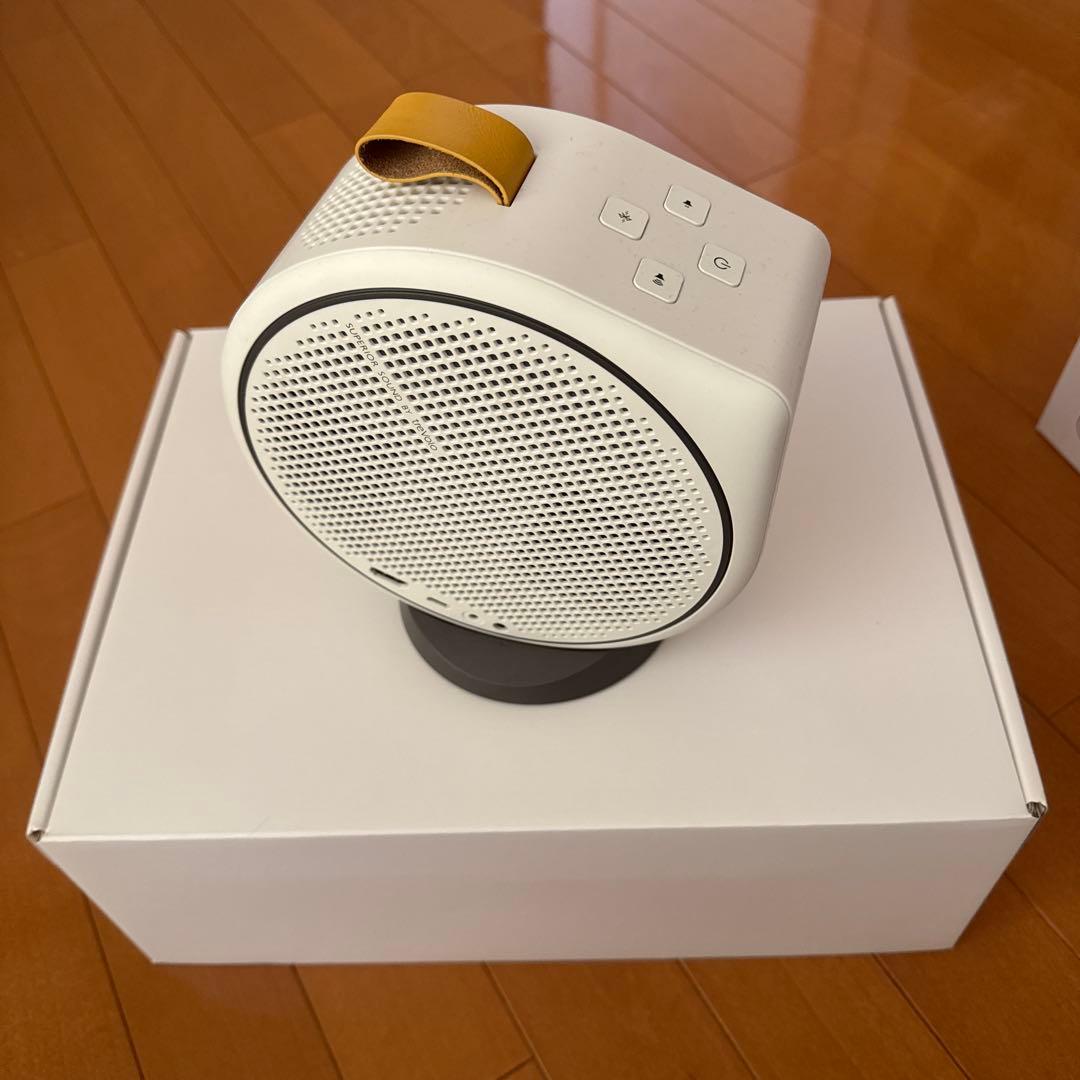 BenQ GV30 モバイルプロジェクター