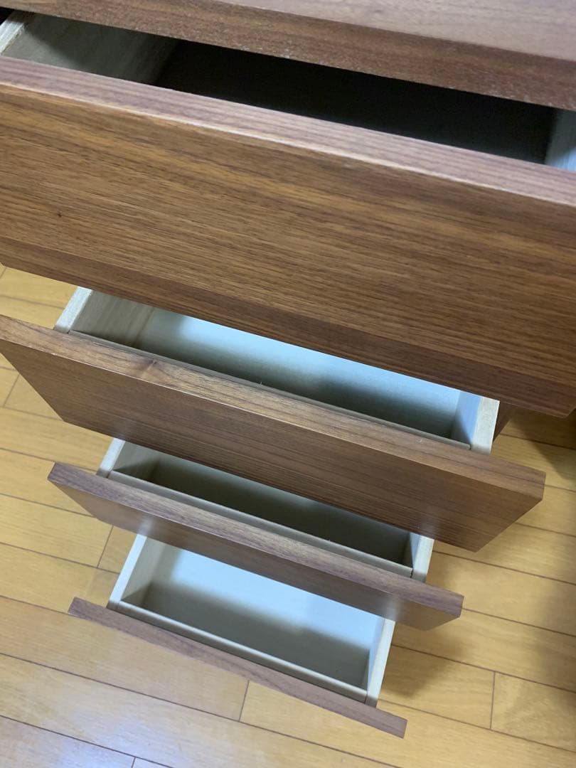 無印良品　ウォールナット材チェスト4段