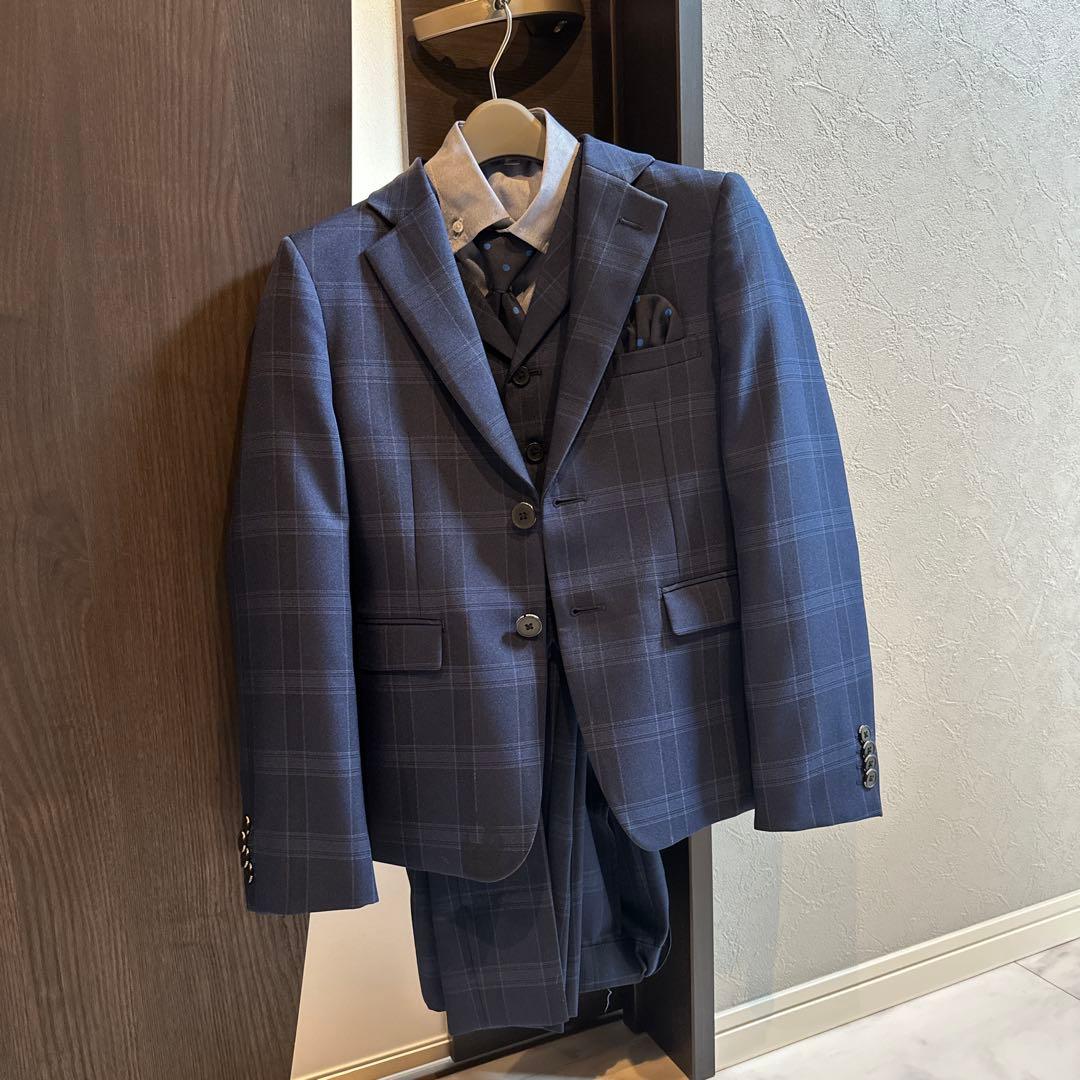 【美品】ワンダーファクトリー140cm 男の子 フォーマルスーツ 入学式、卒業式