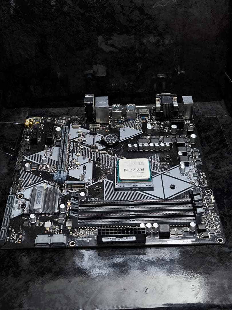 セット売り!! Ryzen5 3500+ASUS B450M-A 動確済