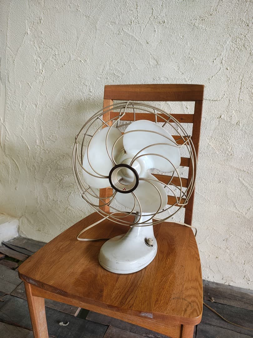 レトロ 卓上扇風機 ホワイト 　三菱　扇風機　M0164