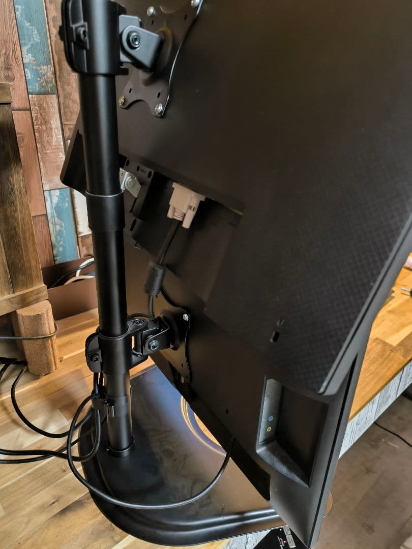 2画面アーム付き　BenQ 27インチアイ・オーデータ24インチ　送料込み