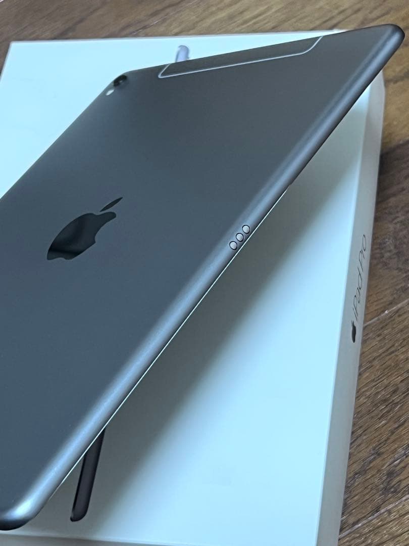 【容量256GB】iPad Pro 9.7 Wi-Fi+Cellular シルバ