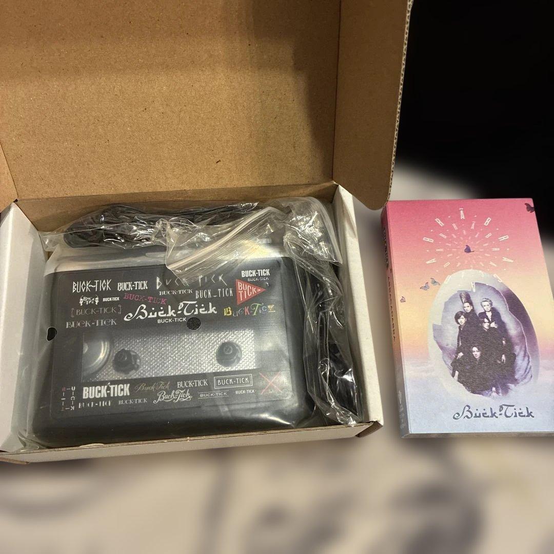 BUCK-TICK/ポータブル カセットプレーヤー+ ABRACADABRA