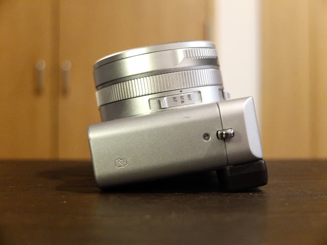 Panasonic LUMIX DMC-LX100 コンパクトデジタルカメラ