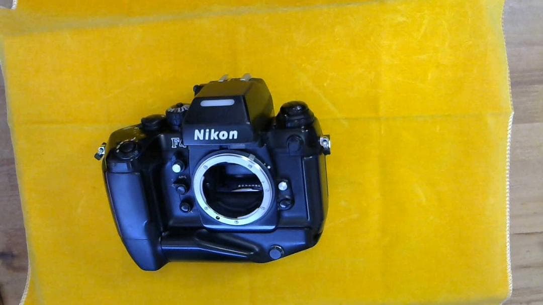 フィルムカメラ F4S