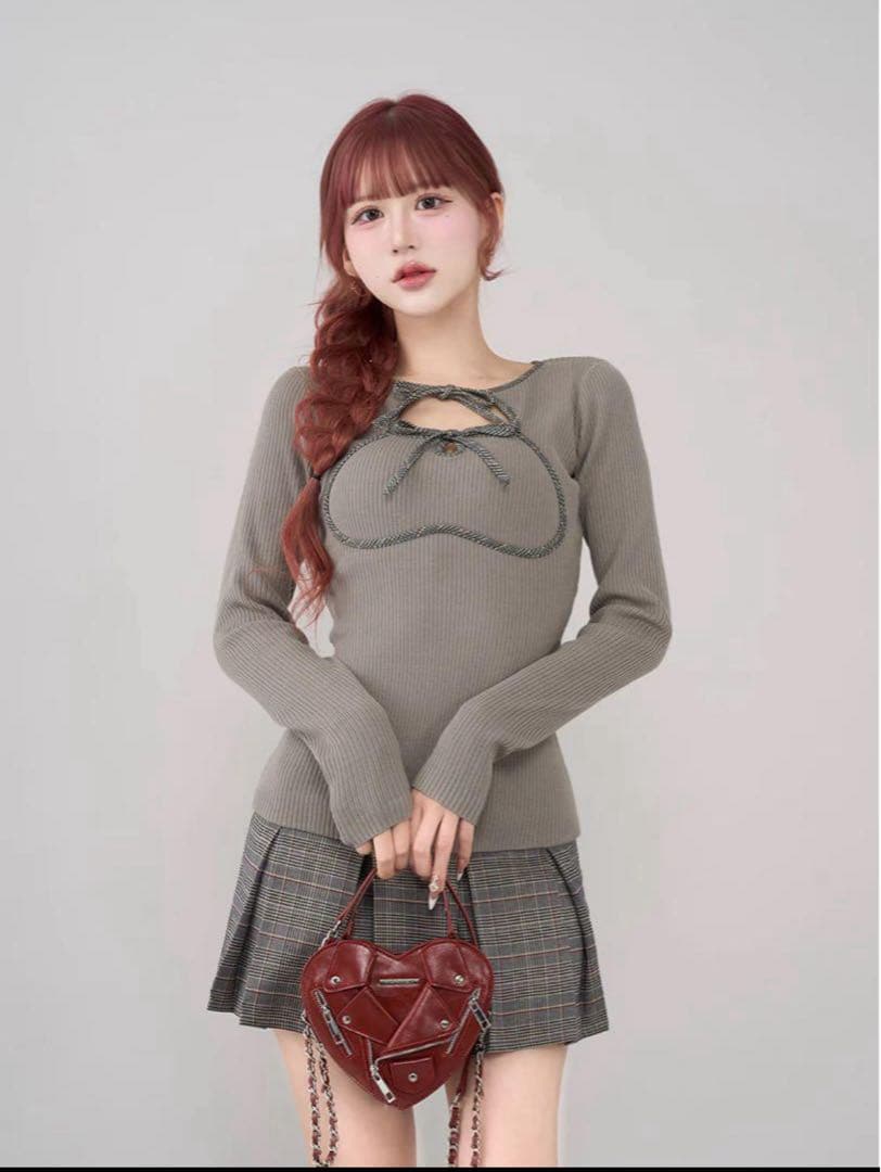 ポイントチェックニットミニワンピース　グレー　Darich