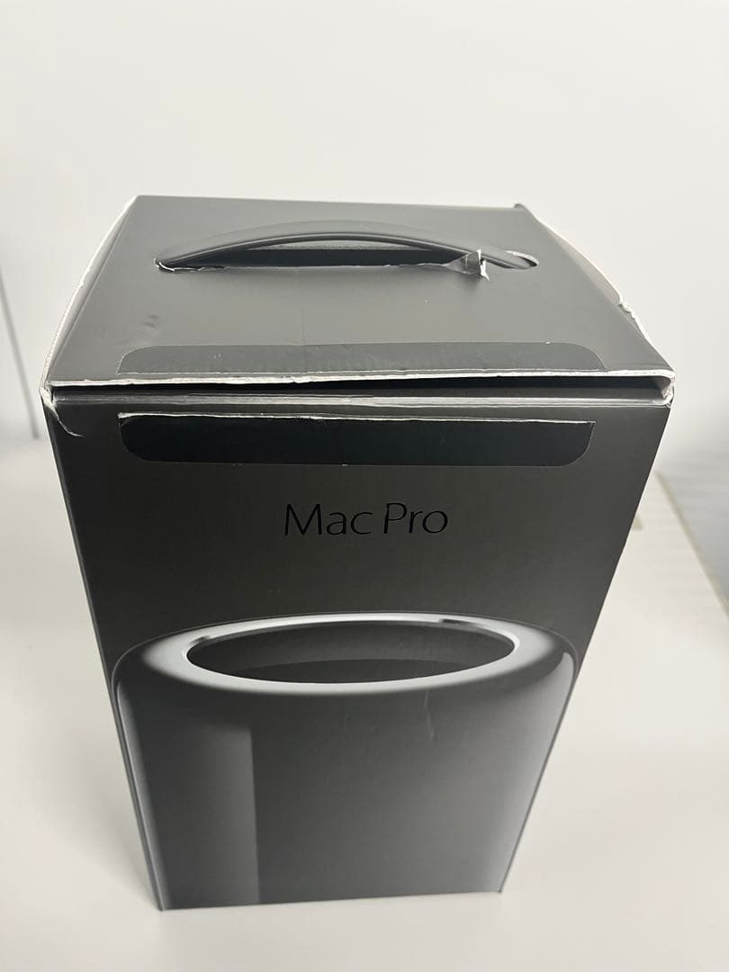 Apple Mac Pro Late 2013 3.7 16GB 264 美品