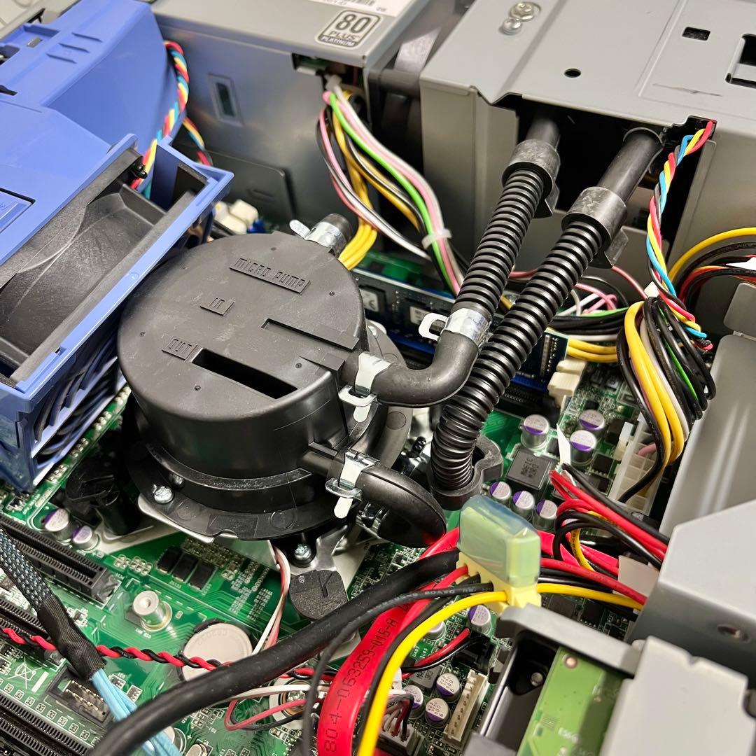 【美品】Express5800/GT110g-S Xeon 水冷モデル 2012