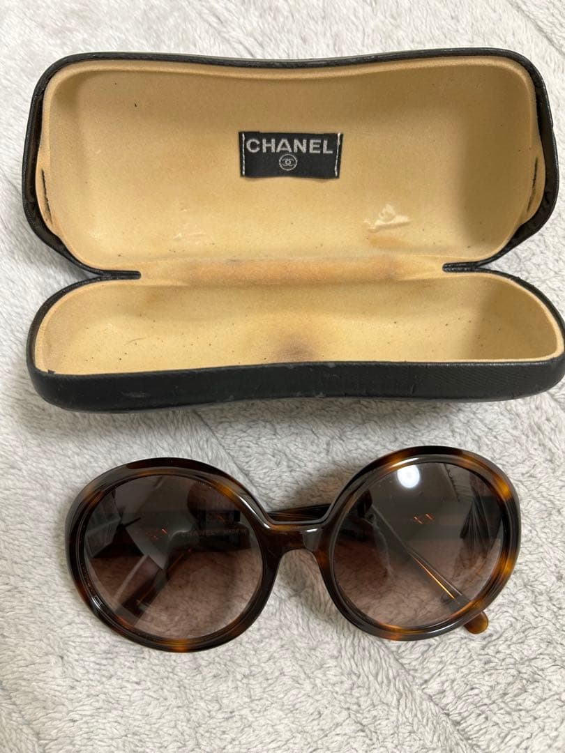 CHANEL ラウンドサングラス べっ甲