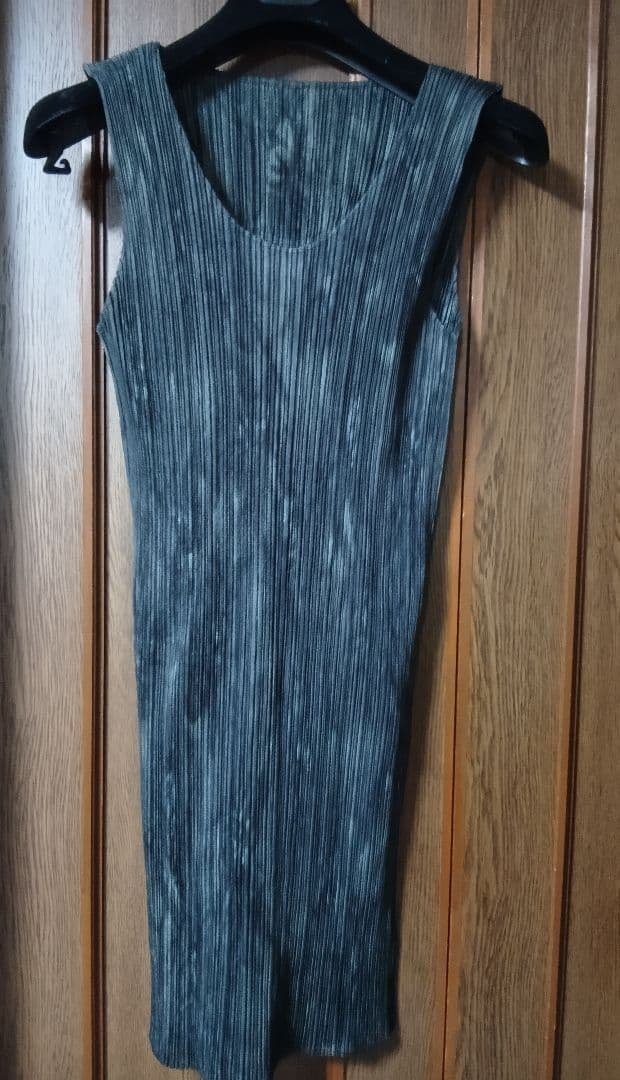 イッセイミヤケ プリーツプリーツ ノースリーブチュニック