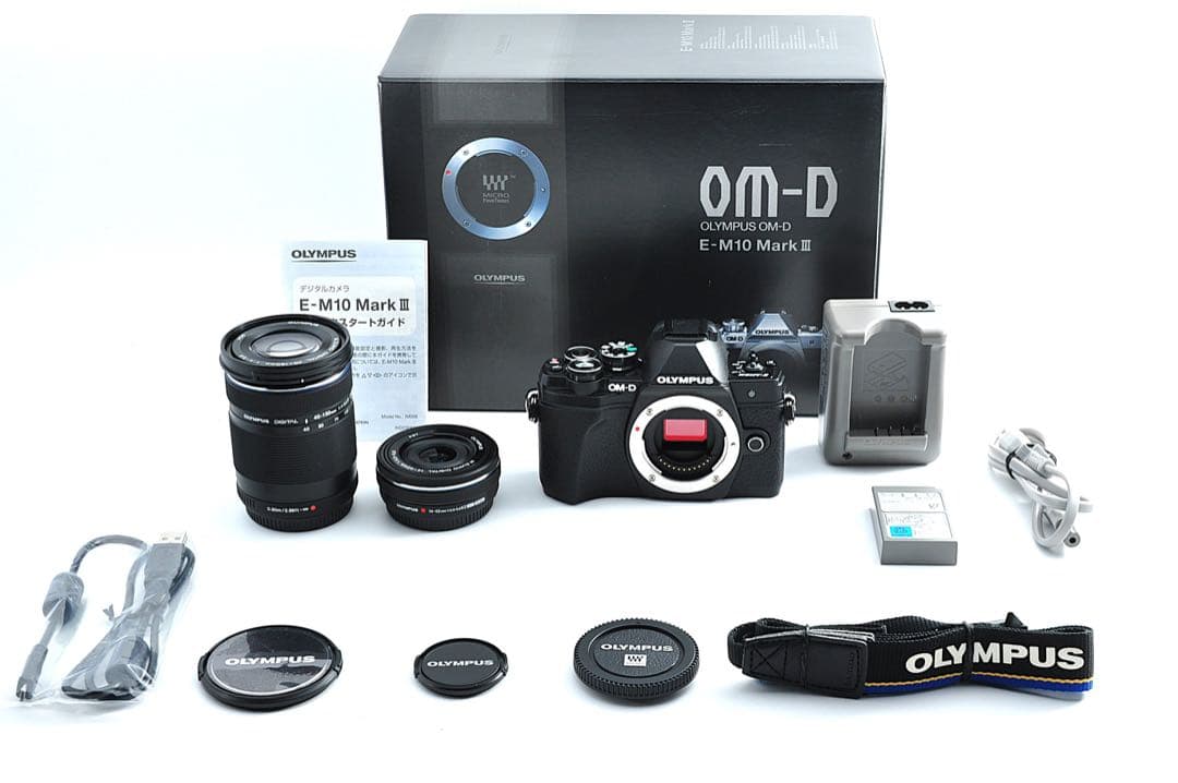 ■ほぼ新品■OLYMPUS OM-D E-M10 Mark III ダブルズーム