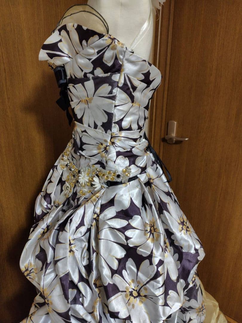 大政絢ミュゼドゥアヤカラードレスGRACEレンタルスタジオ貸衣装