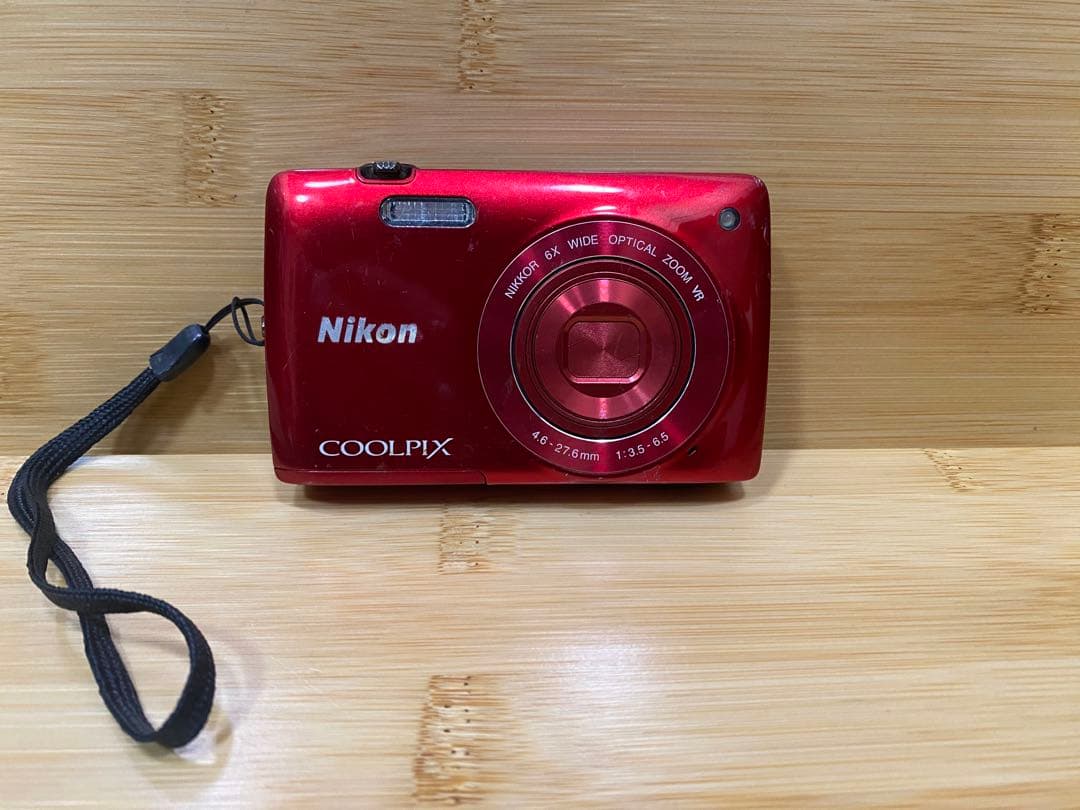 Nikon COOLPIX S4300 レッド