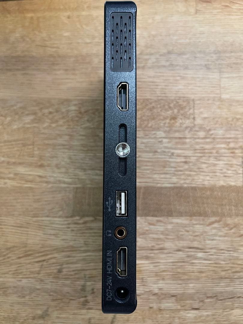 Portkeys LH7P FX3 Blackmagic SHINOBIモニター