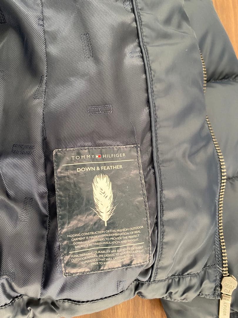 トミーヒルフィガーダウンジャケット