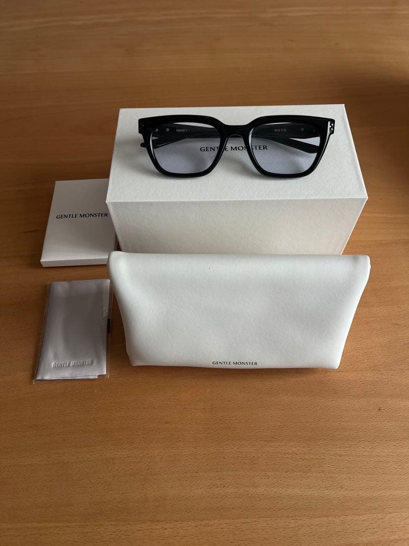 小物 GENTLE MONSTER hovo01