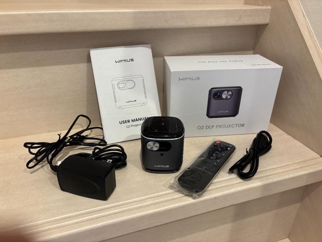 WIMIUS Q2 モバイルプロジェクター 付属品完備 1280×720p
