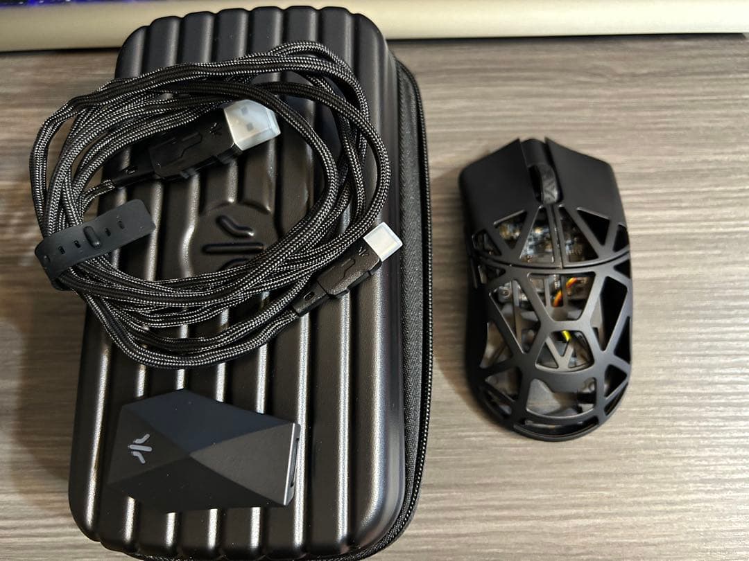 WLMOUSE Beast X Max （サイド穴なし）