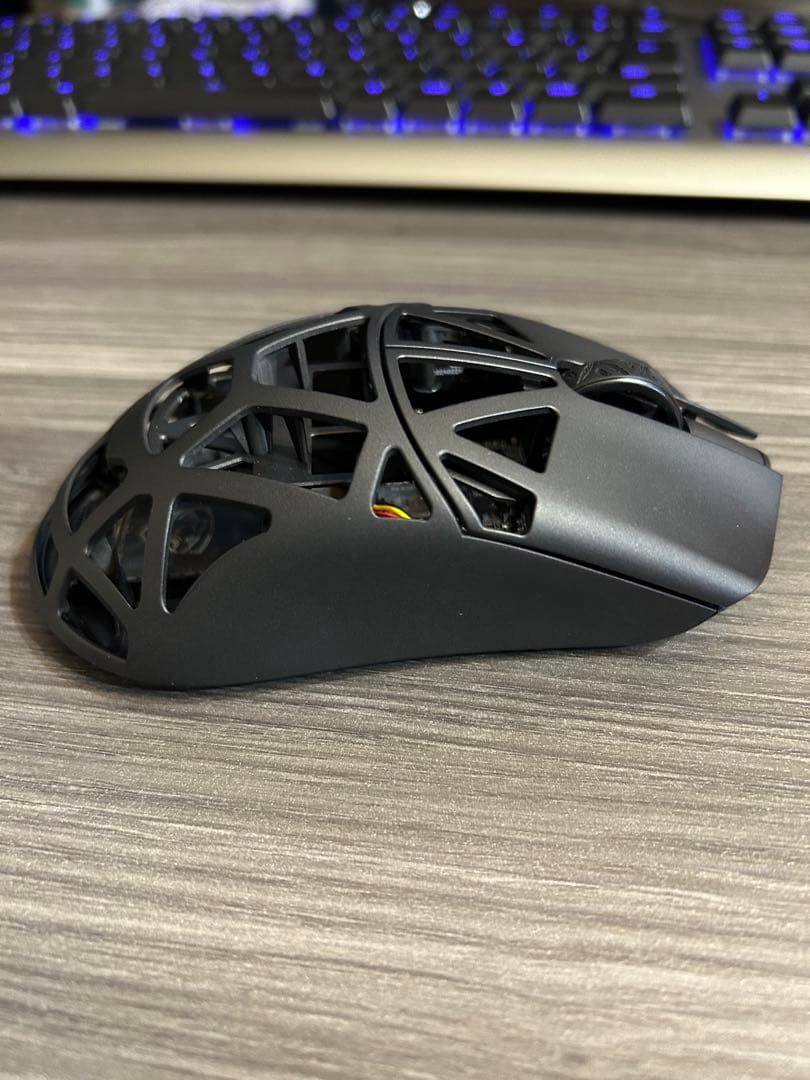 WLMOUSE Beast X Max （サイド穴なし）