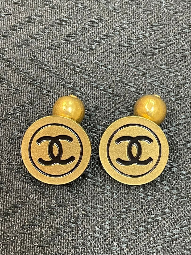 CHANEL シャネル　ココマーク　94P カフスボタン ゴールド