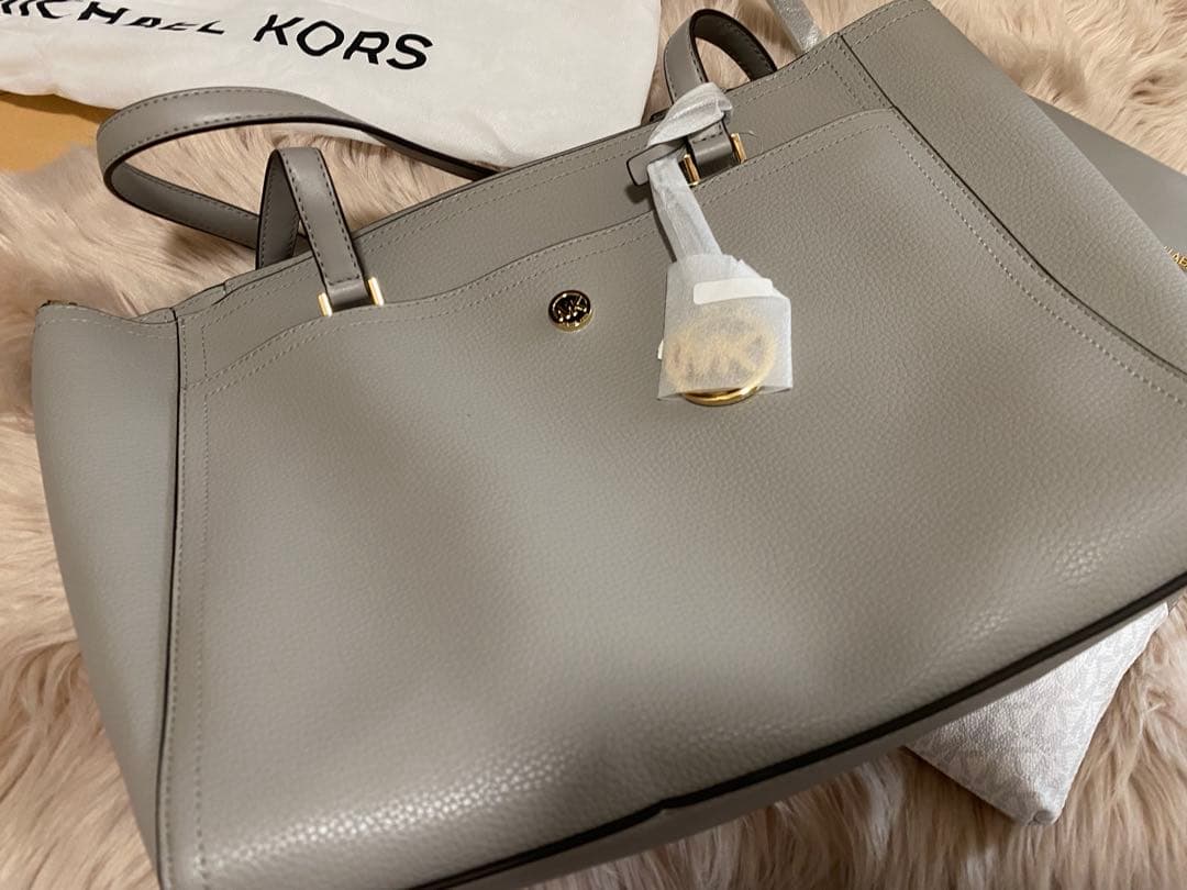 【新品未使用】MICHAEL KORS （マイケルコース） バッグ