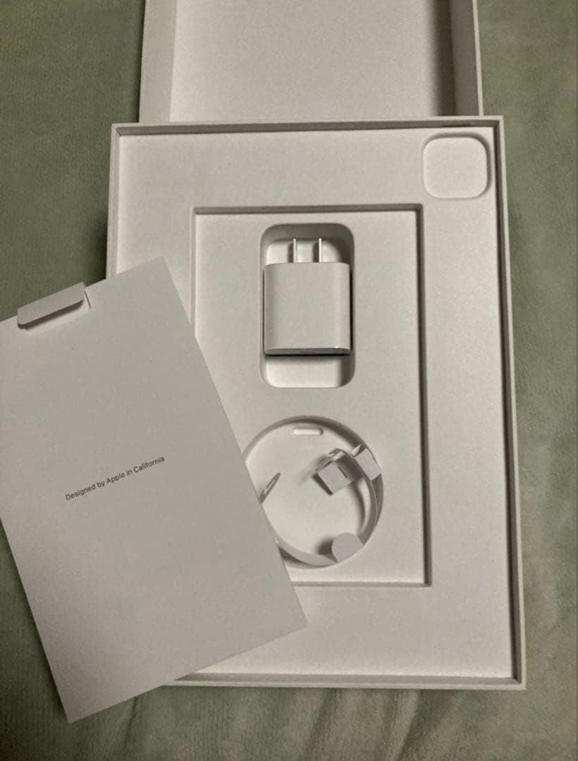 未使用品　iPad Pro 11インチ(第4世代) 128GB Wi-Fiモデル