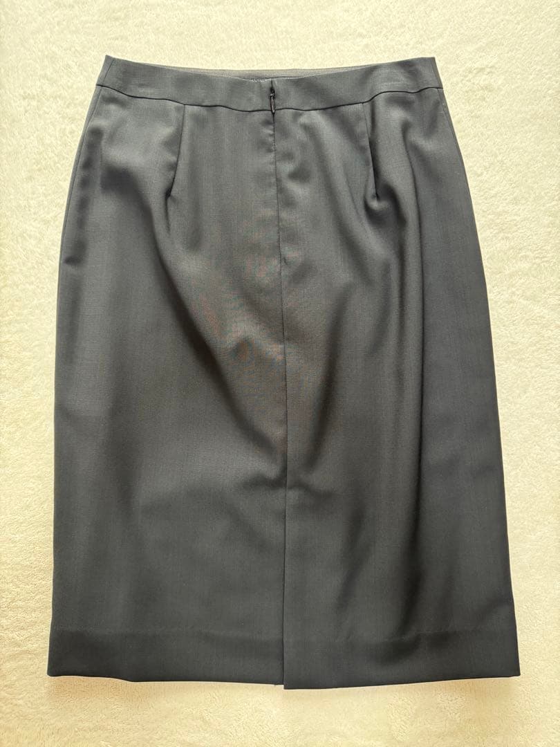 【タグ付き♡未使用品】インディヴィ　スカートスーツ　ブラック無地