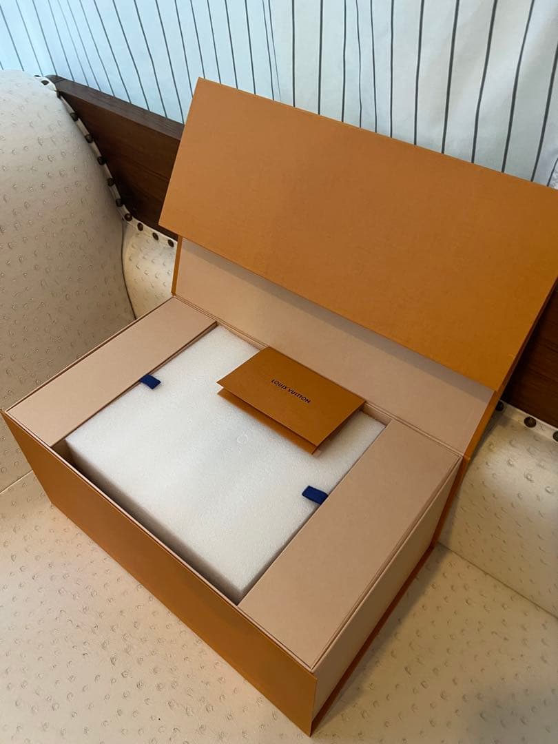 LOUIS VUITTON ルイヴィトンホライゾンライトアップスピーカー