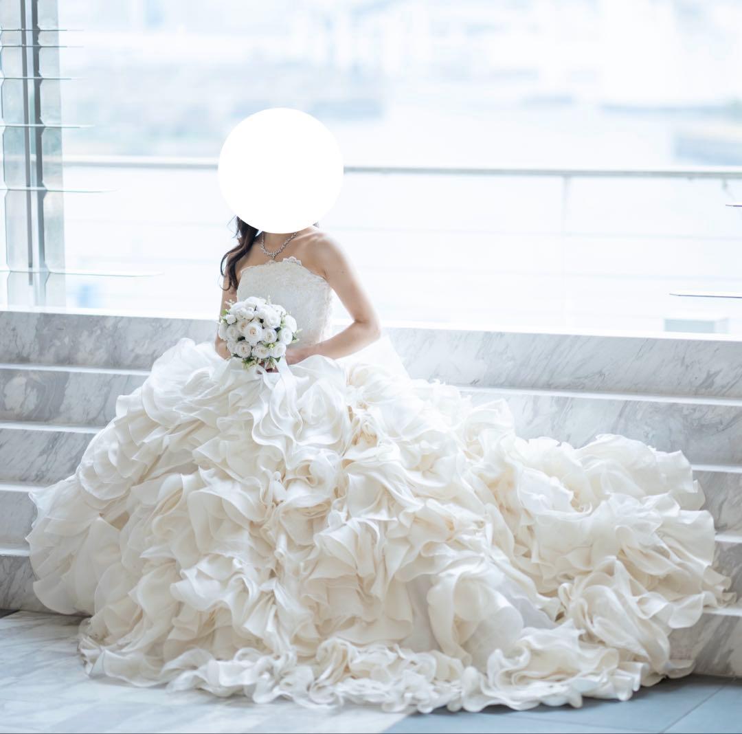 ウェディングドレス　Aライン