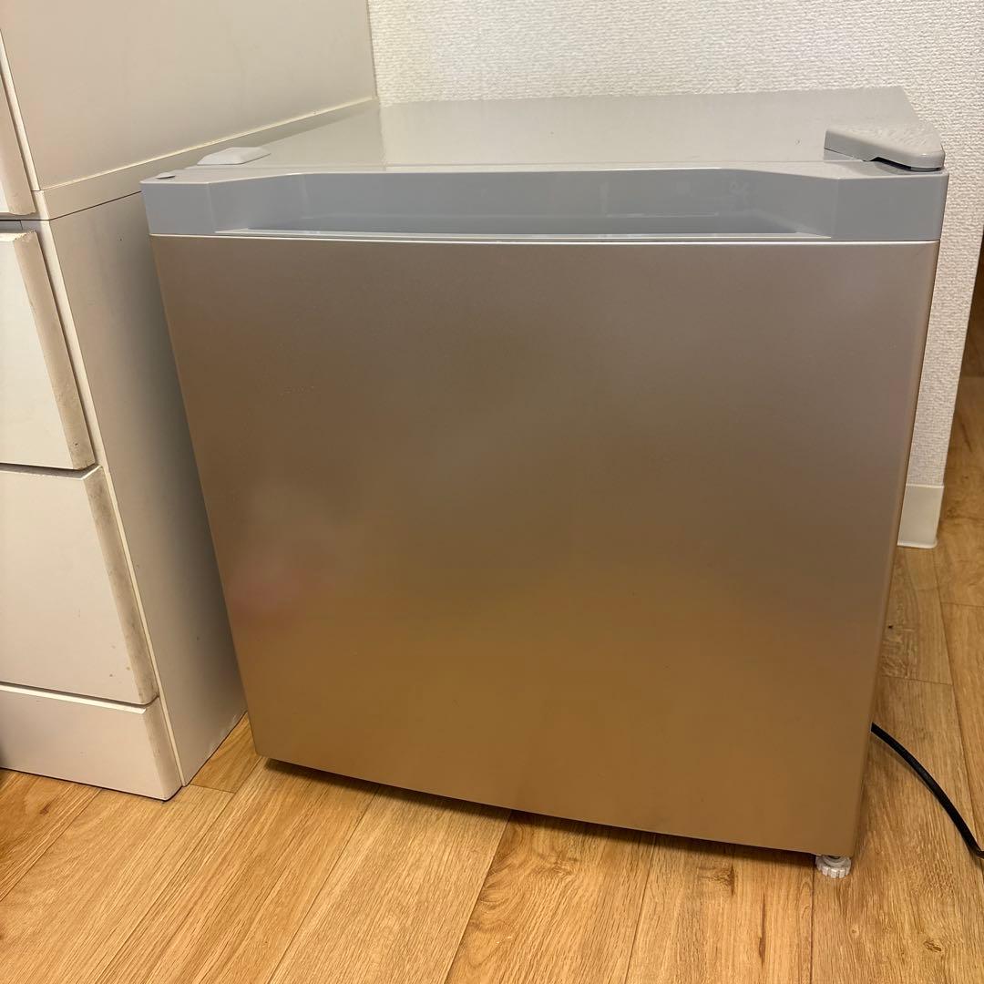 【花ちゃん】アイリスプラザ 冷凍庫 31L ゴールド PF-A31FD-N