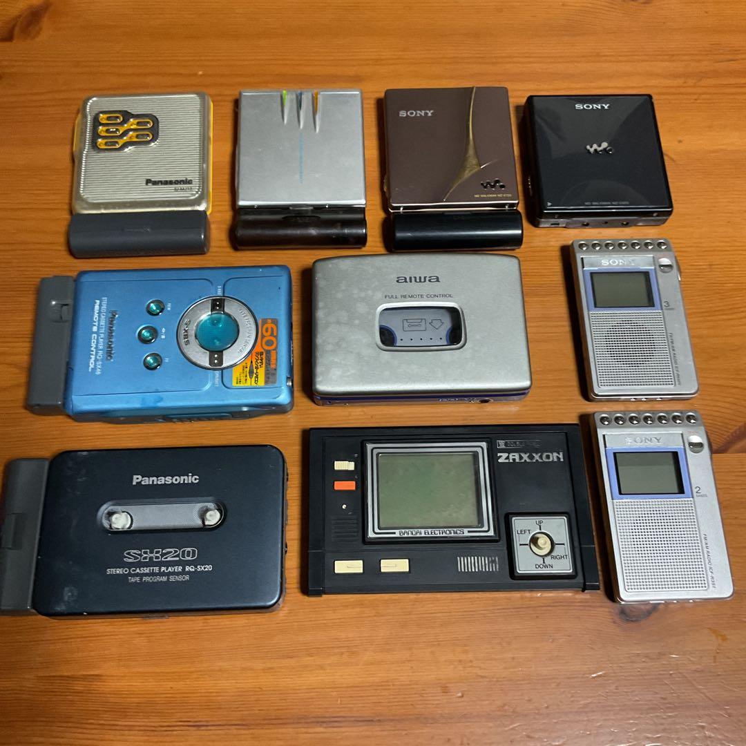 昭和レトロ、ウオークマン 、ラジオ、ゲームジャンク