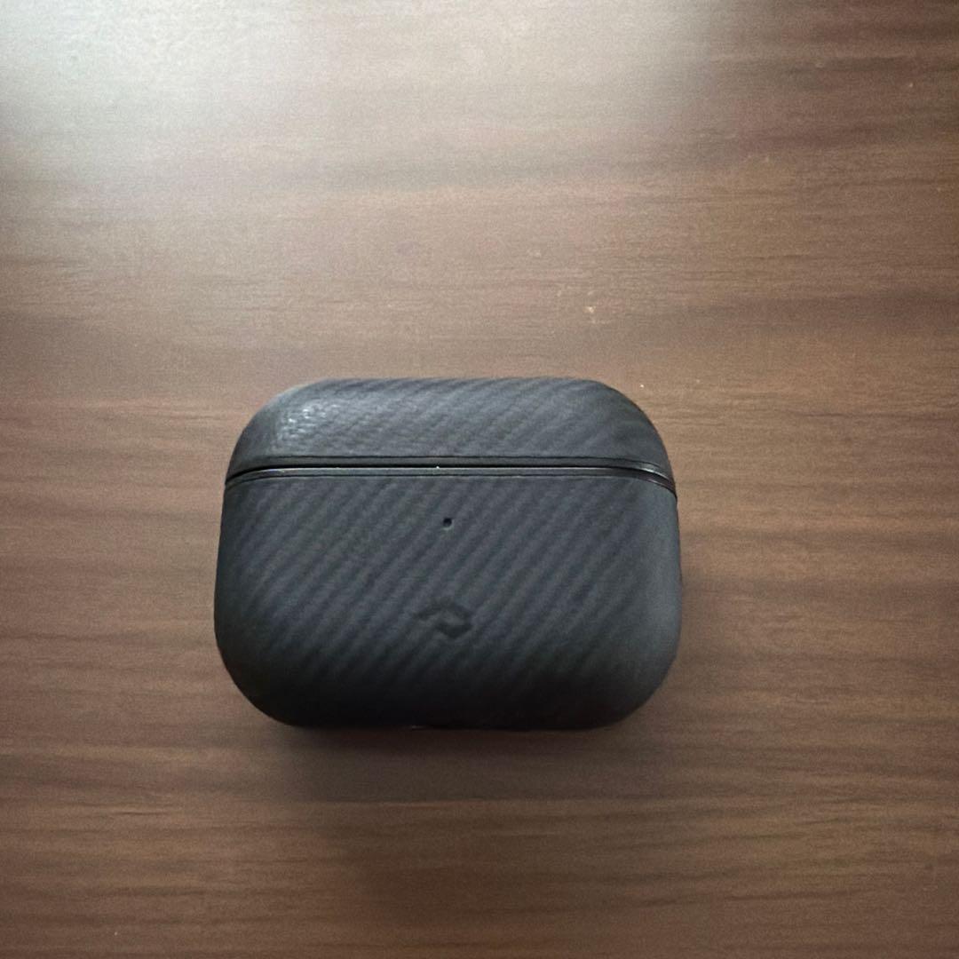 AirPods pro 2 ブラックカーボンファイバーケース入り