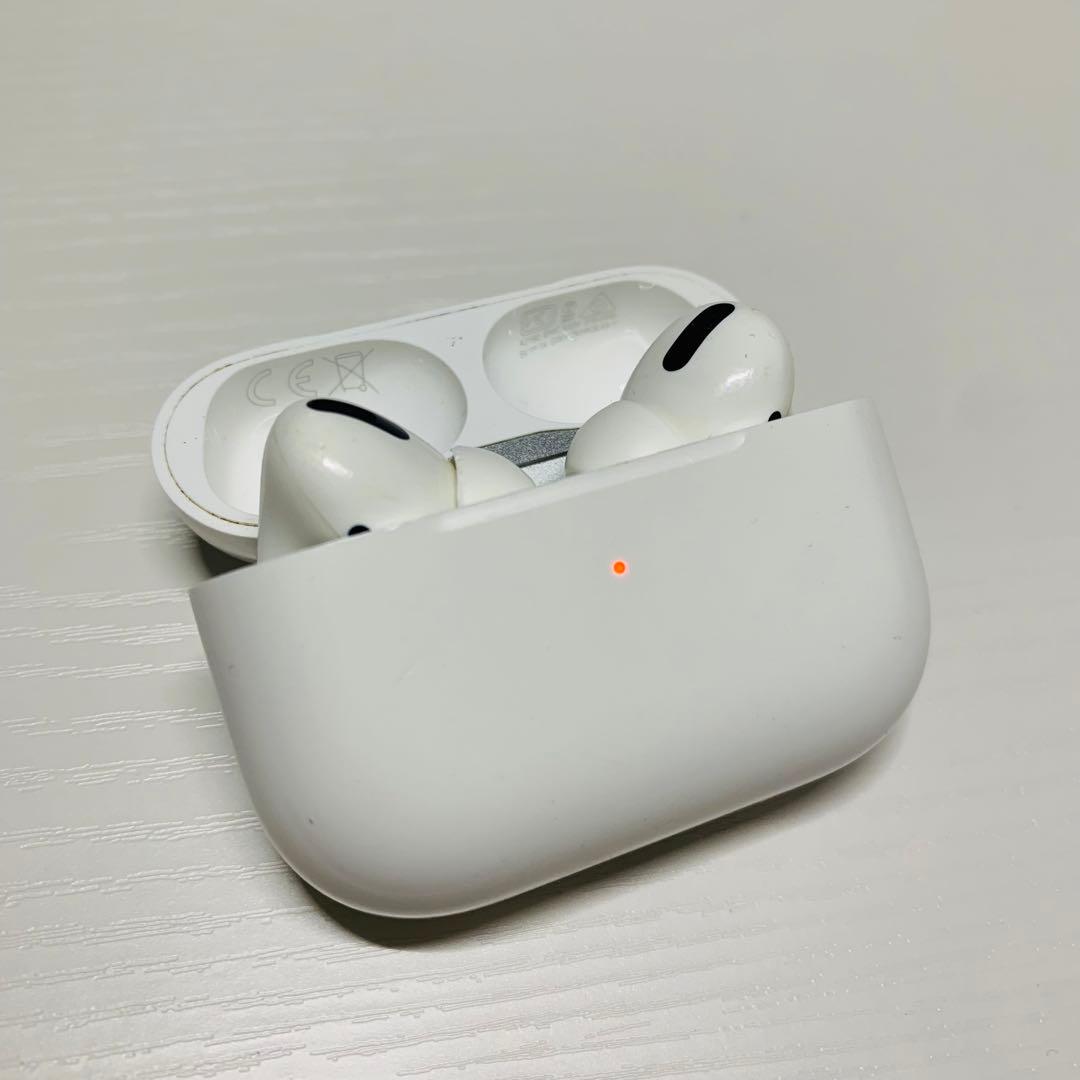 【値引き可】Apple AirPods Pro White エアポッツ