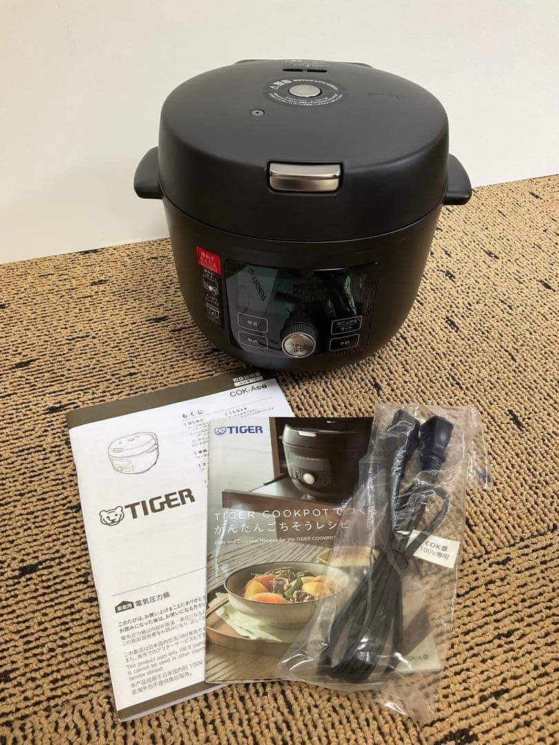 TIGERタイガー電気圧力鍋COK-a220/未使用品