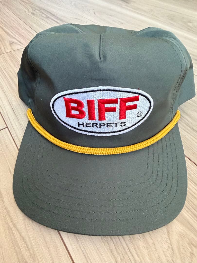 BIFFキャップ　野性爆弾くっきー ぶてぃっく紫歯茎 CAP