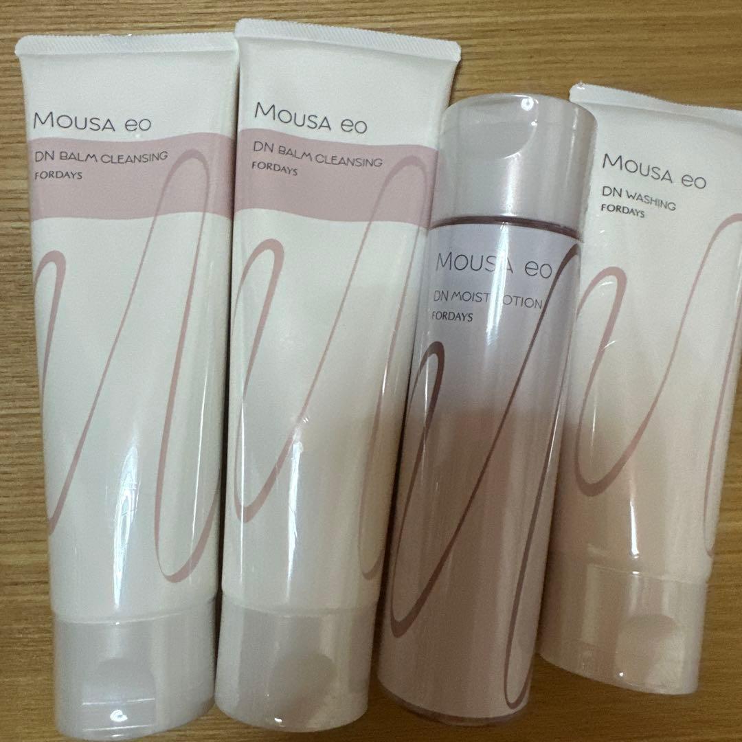 フォーデイズ　ローション、洗顔、バームクレンジング２本、4点セット