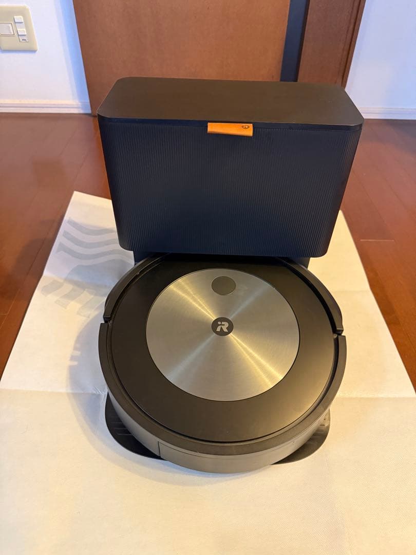 iRobot Roomba j7+ ロボット掃除機
