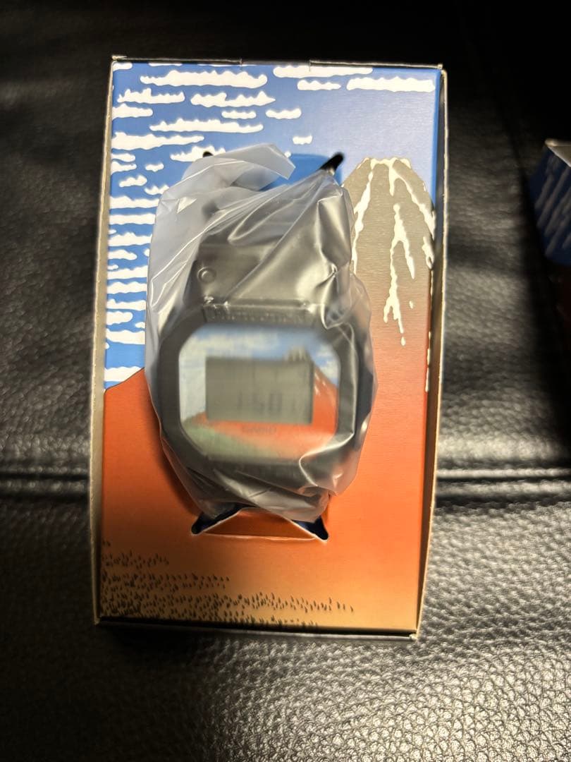 G-SHOCK DW-5600KH-24-1JR ブラック　北斎