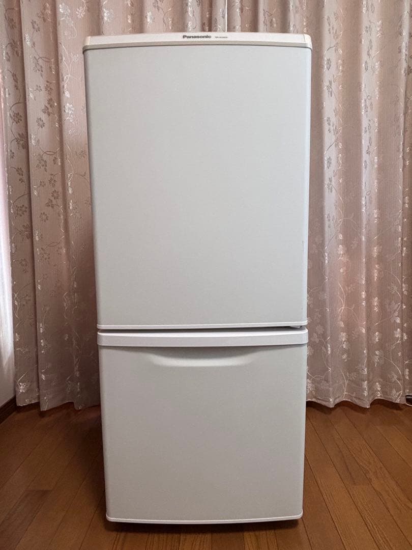 Panasonic 冷凍冷蔵庫＊ NR-B14BW ＊138Ｌ＊2019年製