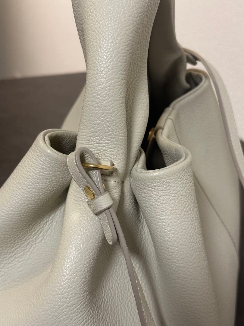 ★まり　POLENE Numéro Neuf エディション チョーク