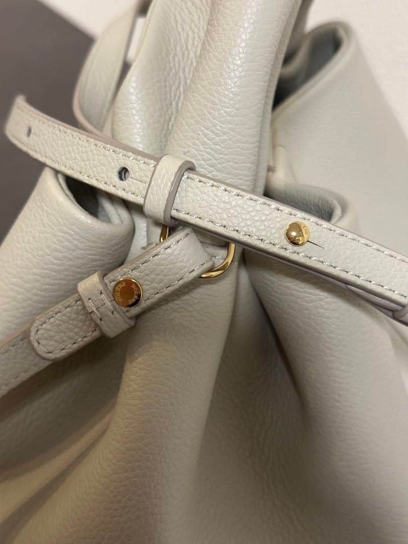 ★まり　POLENE Numéro Neuf エディション チョーク