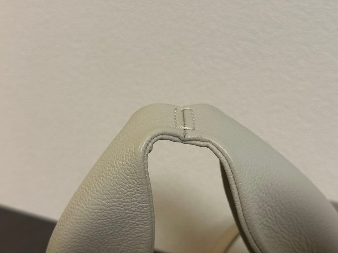 ★まり　POLENE Numéro Neuf エディション チョーク