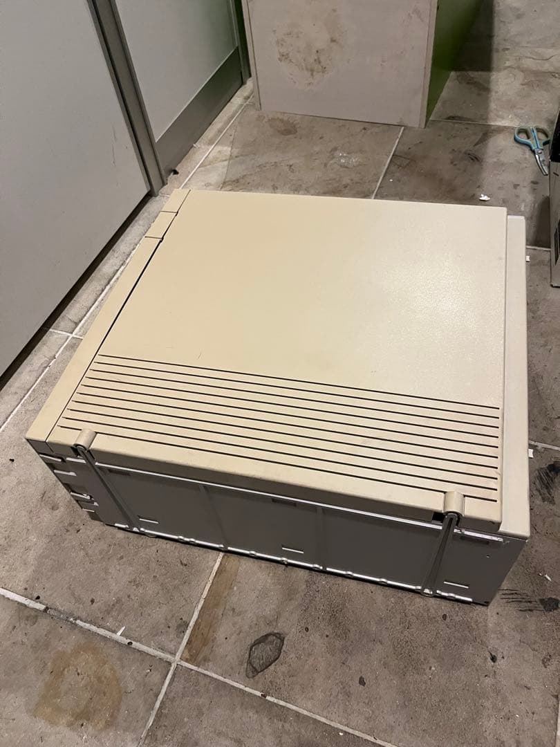 Apple Macintosh Quadra950 (M4300) 本体