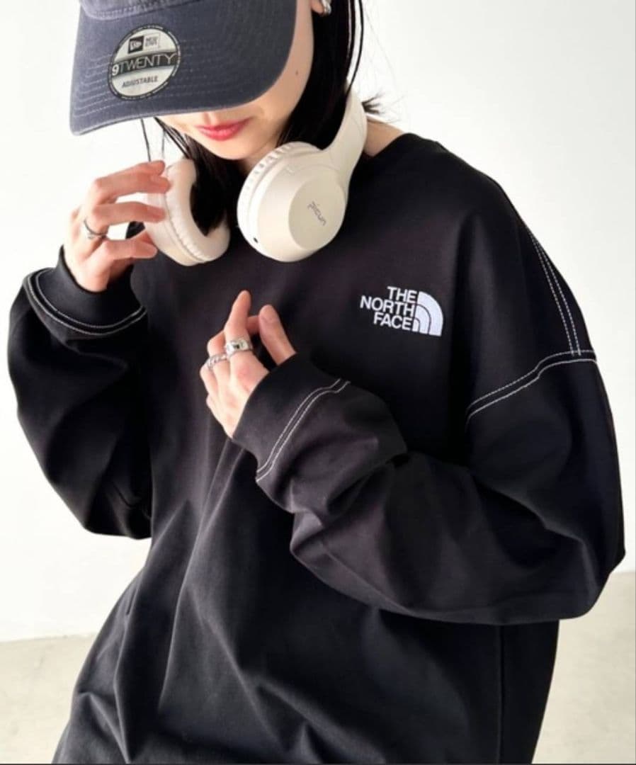 韓国限定 THE NORTH FACE ESSENTIAL TEE Mサイズ 黒