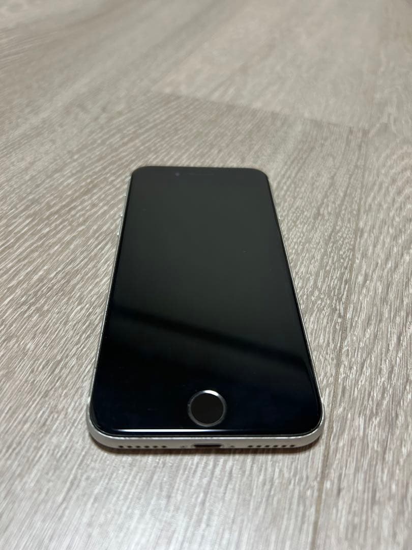 iphone SE 第2世代 64GB SIMフリー　ジャンク