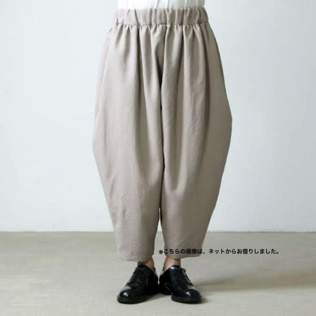 ノーコントロールエア マカロニポリエステル スーパーワイドテーパードパンツ