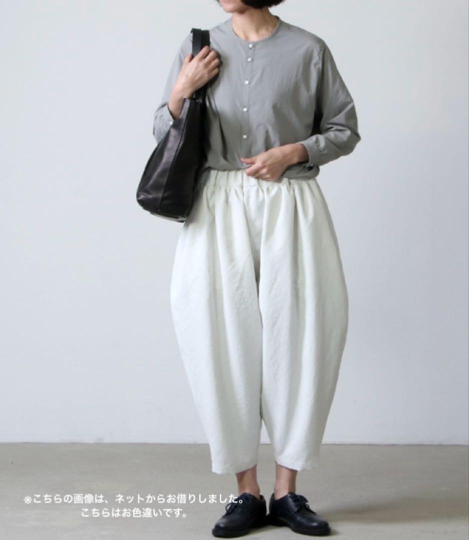 ノーコントロールエア マカロニポリエステル スーパーワイドテーパードパンツ