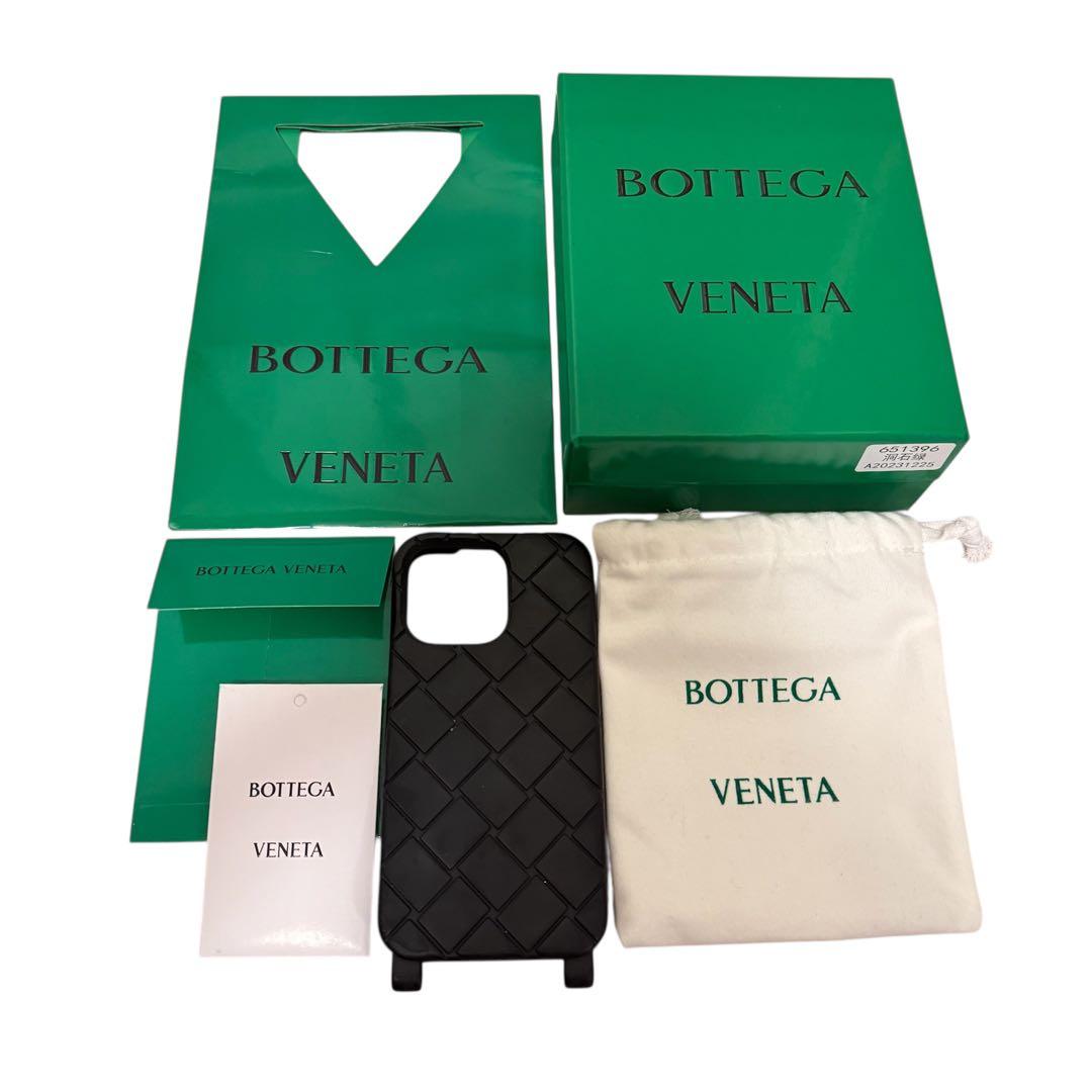 BOTTEGA VENETA iPhone16proケース
