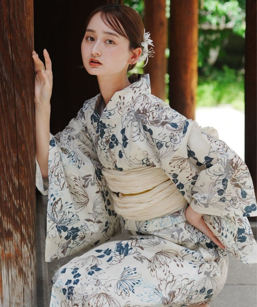 浴衣＋帯 utatane 先染めベージュ風にみずみずしい糸菊